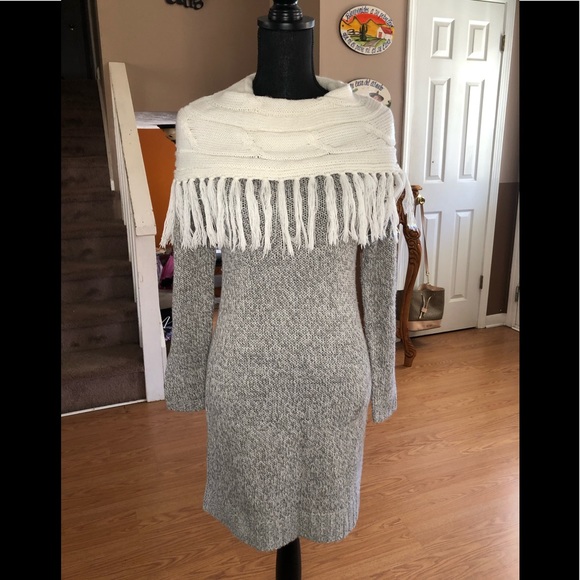 Romeo and Juliet R&J Sweater Dress - Picture 2 of 7